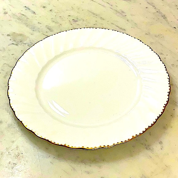 OLD GRECIAN FLUTE SALAD PLATE VINTAGE GLADSTONE MADE IN ENGLAND 8 1/4 INCH - Picture 2 of 8